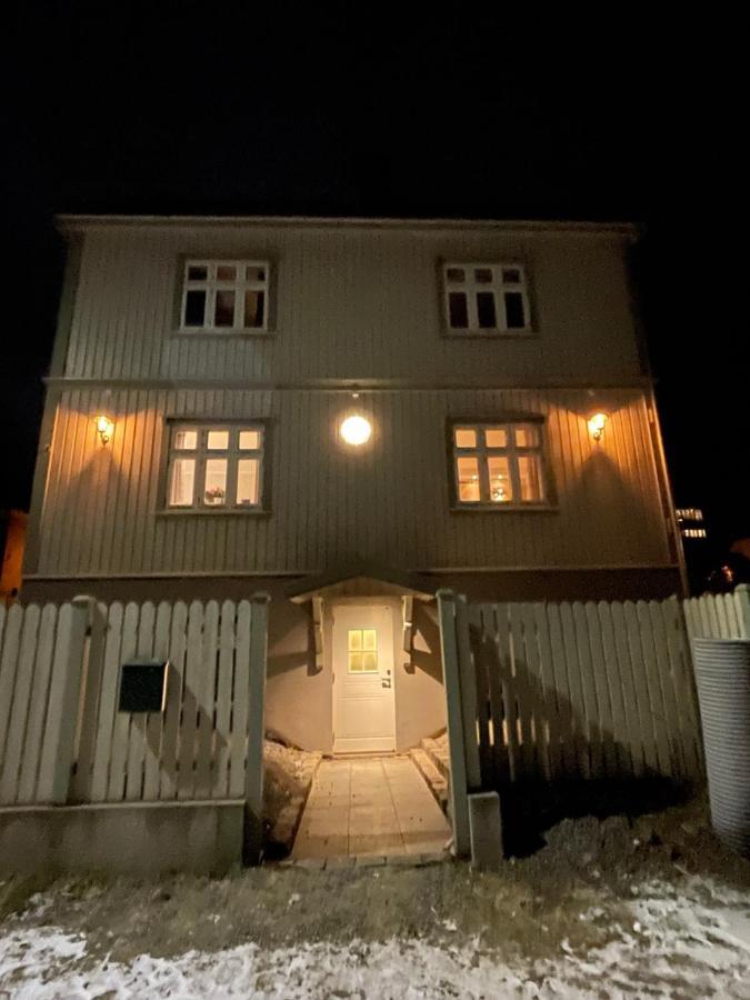 Daltind - Modern Apartment With Free Parking ナルヴィク エクステリア 写真